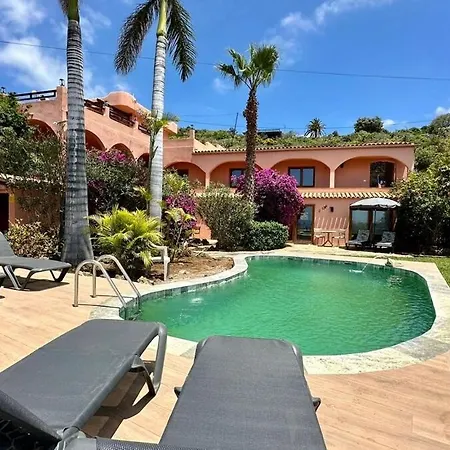 Great Views & Heated Pool - El Perenquen 4 Apartament *