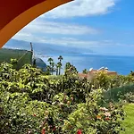 Great Views & Heated Pool - El Perenquen 4 アパート *
