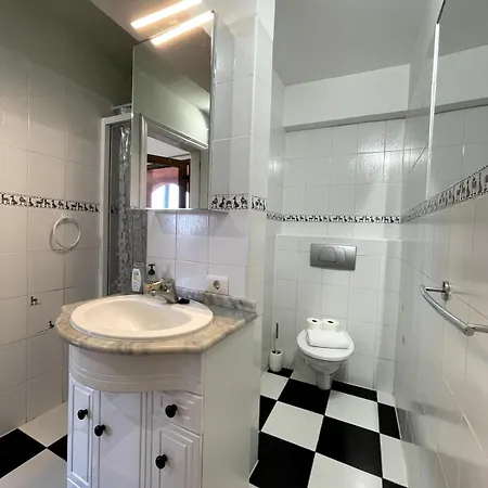 Great Views & Heated Pool - El Perenquen 4 Apartment *