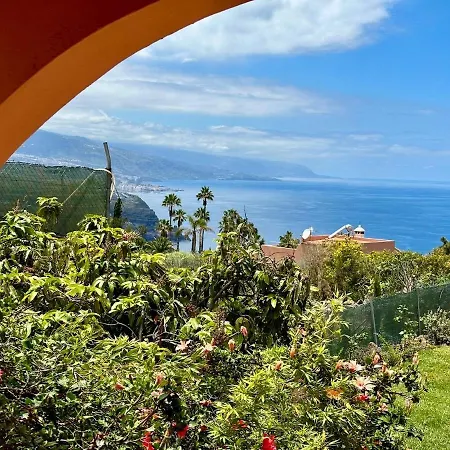 Great Views & Heated Pool - El Perenquen 4 Apartment *